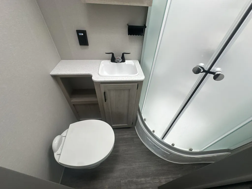 2026 Forest River Aurora 34BHTS 2 QUEEN BEDS, Photos photo 17