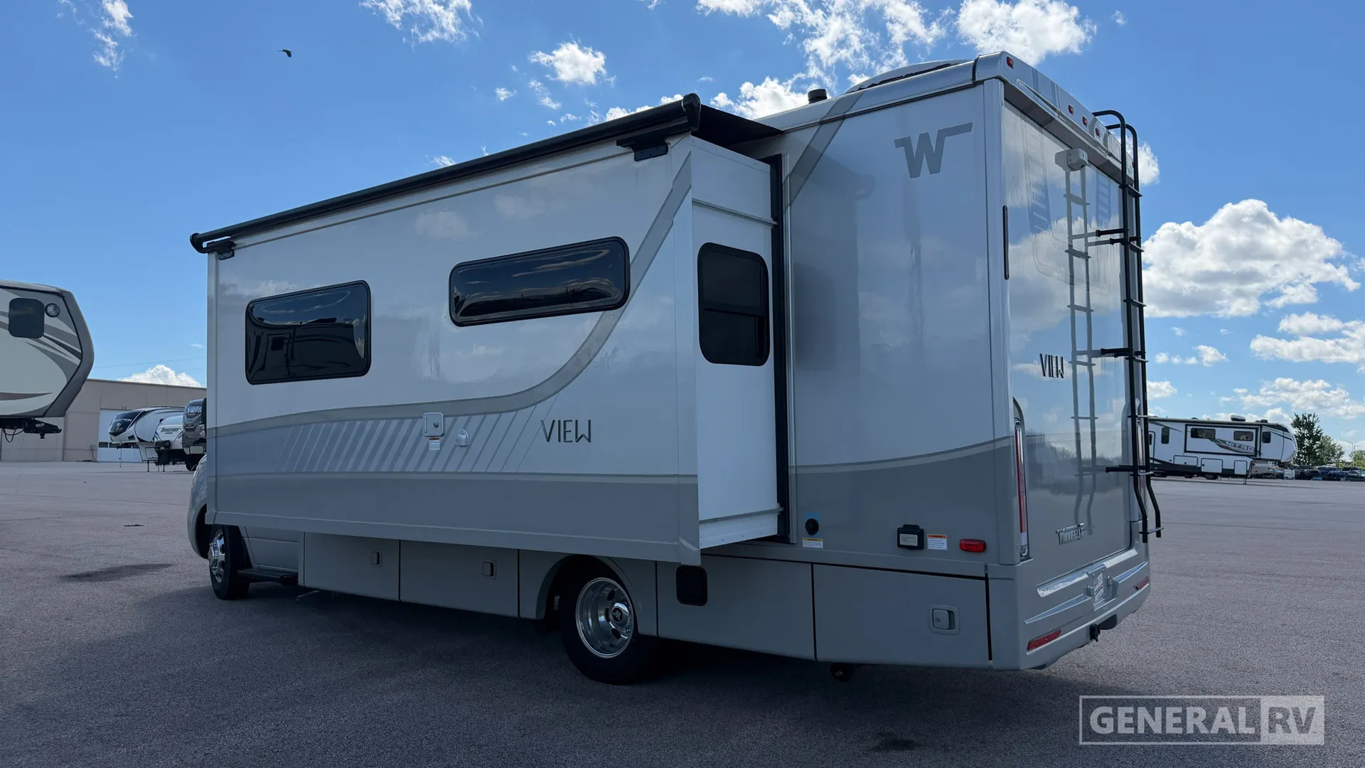 2027 Winnebago View 24D - Photo 4
