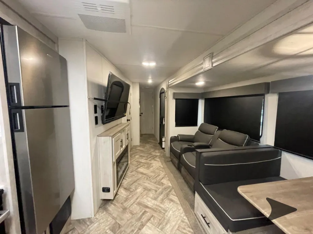 2023 Forest River Wildcat 303MBX, Photos photo 20