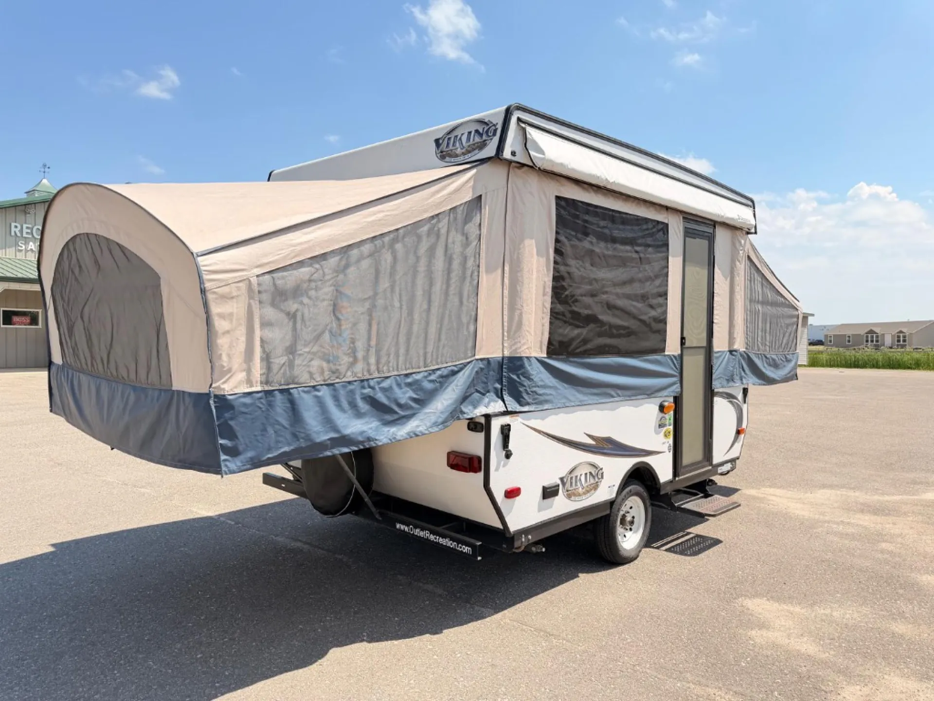 2017 Forest River Viking 2107LS - Photo 3
