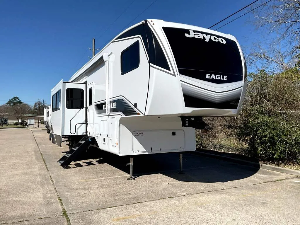 2026 Jayco Eagle 367TBTS - Photo 4