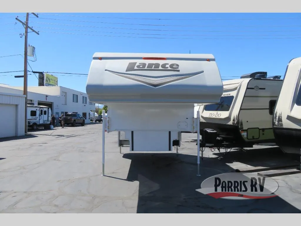 2026 Lance Lance Truck Campers 960 - Photo 2