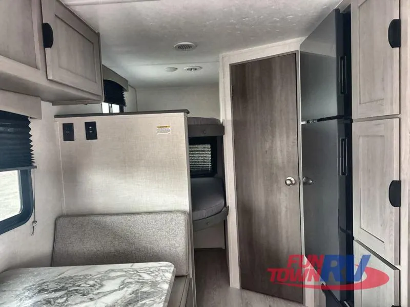 2026 Coachmen Clipper 26BH - Photo 3