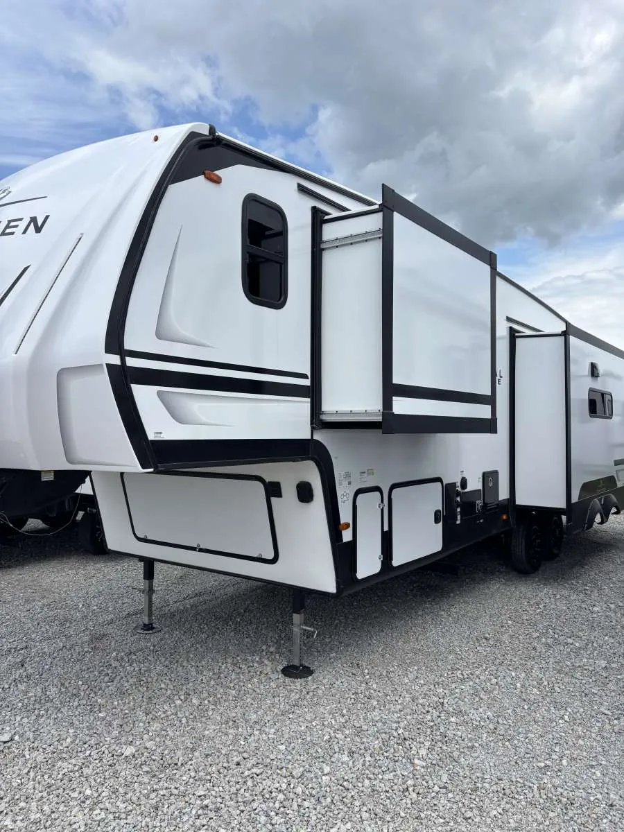 2026 Coachmen Chaparral Lite 30RLS - Photo 4