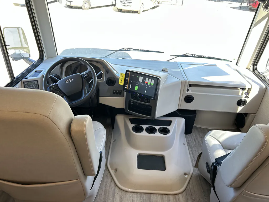 2026 Thor Motor Coach Freedom Traveler A29, Photos photo 22