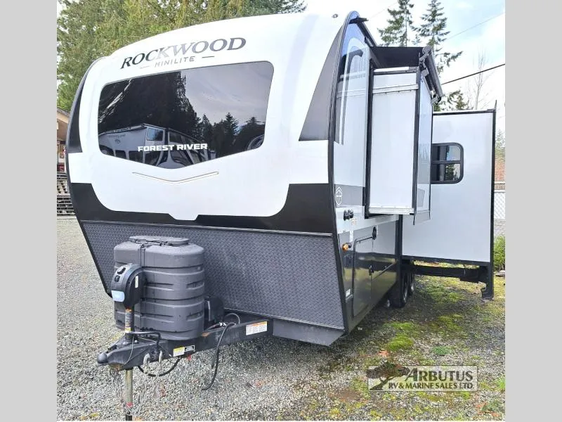 2026 Forest River Rockwood Mini Lite 2511S - Photo 3