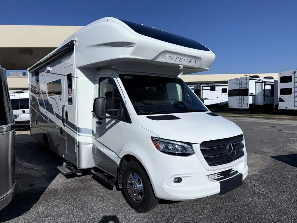 2027 Entegra Coach Qwest 25L - Photo 2