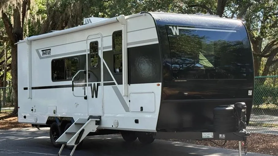 2026 Winnebago Thrive 22MLS - Photo 2