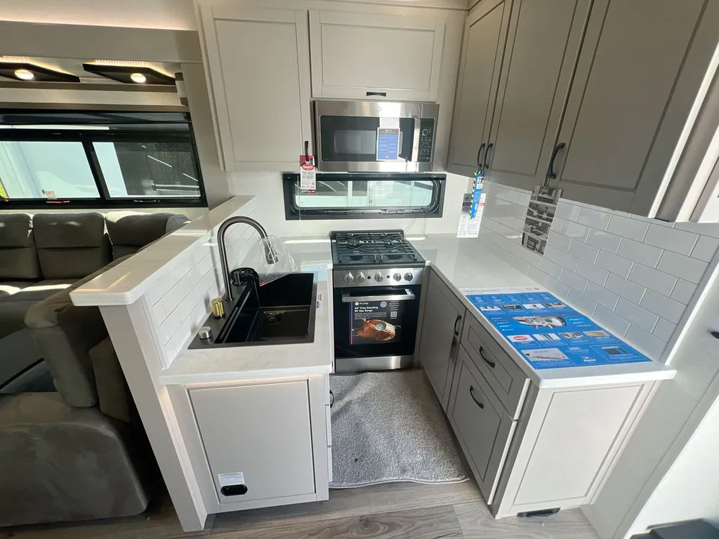 2026 Jayco North Point 395DSDB, Photos photo 21
