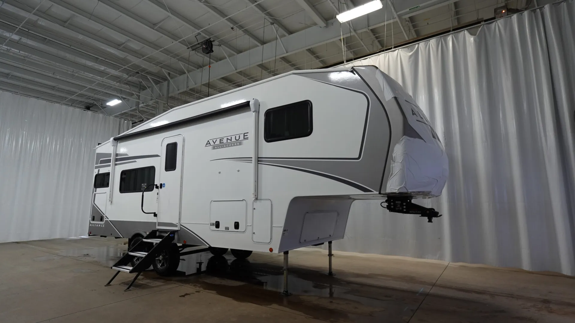 2026 Alliance RV Avenue All-Access 23ML - Photo 2