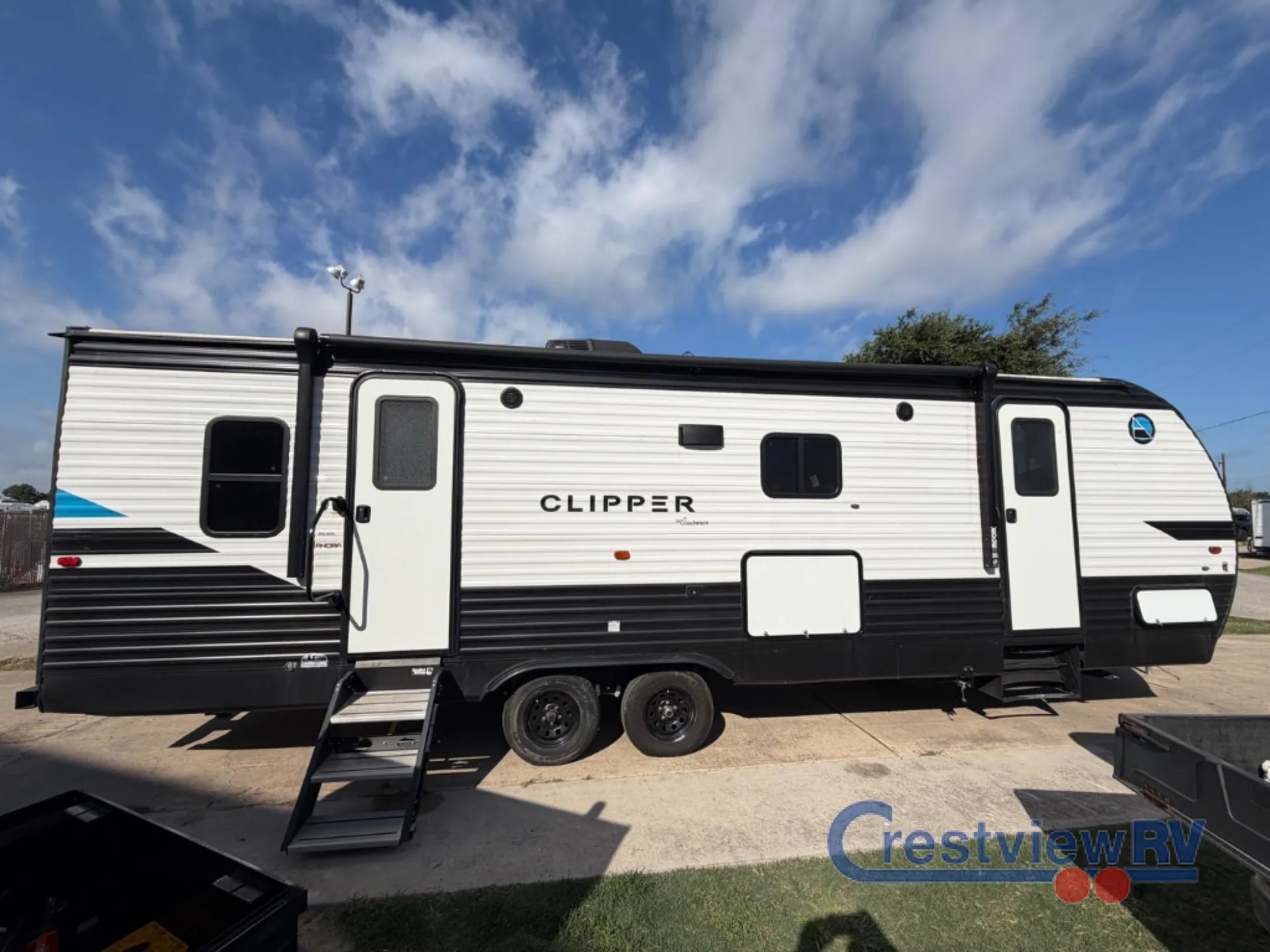 2021 Coachmen Clipper 262BHS - Photo 3