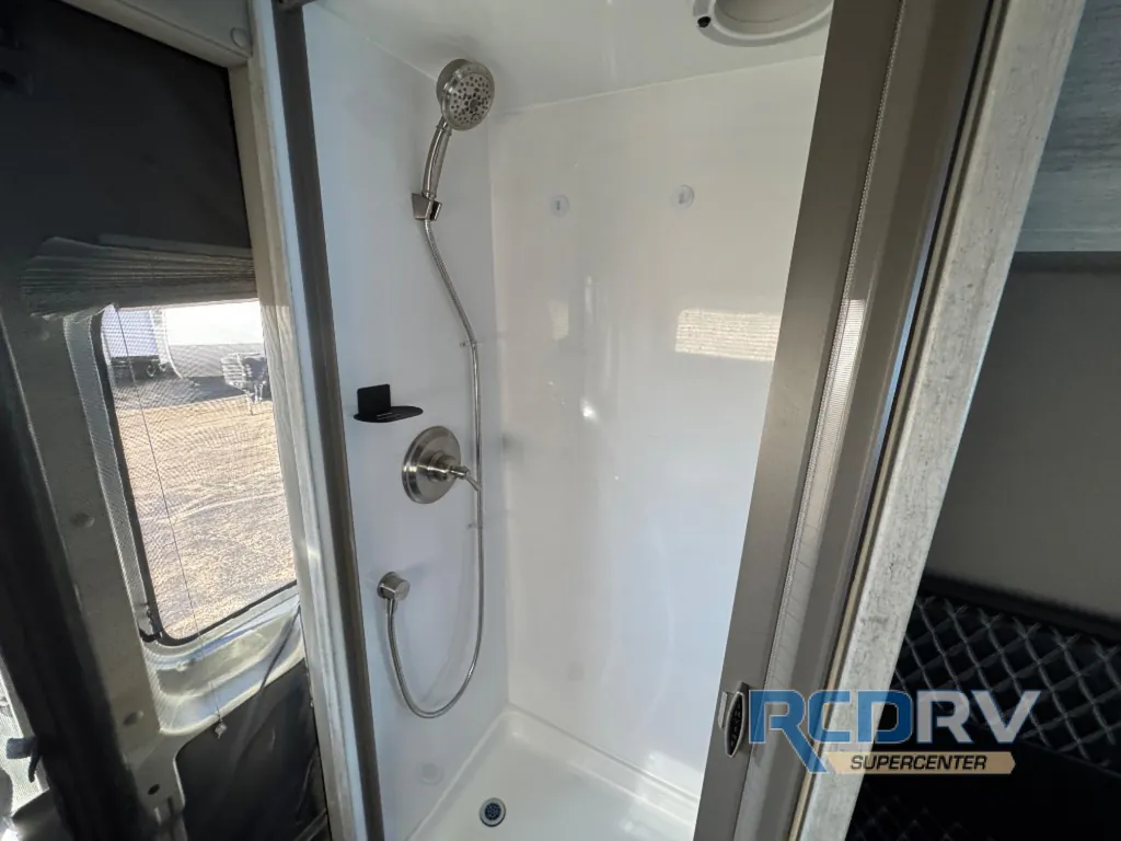2025 Chinook RV Bayside TB, Photos photo 22