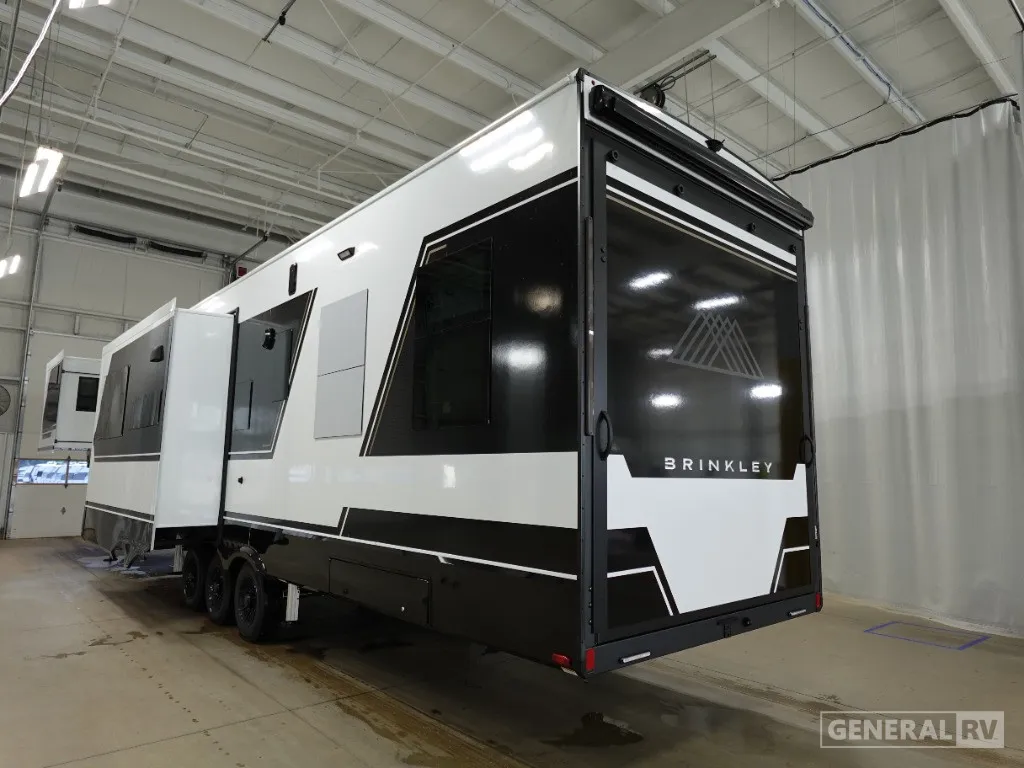 2026 Brinkley Model G 3950 - Photo 4