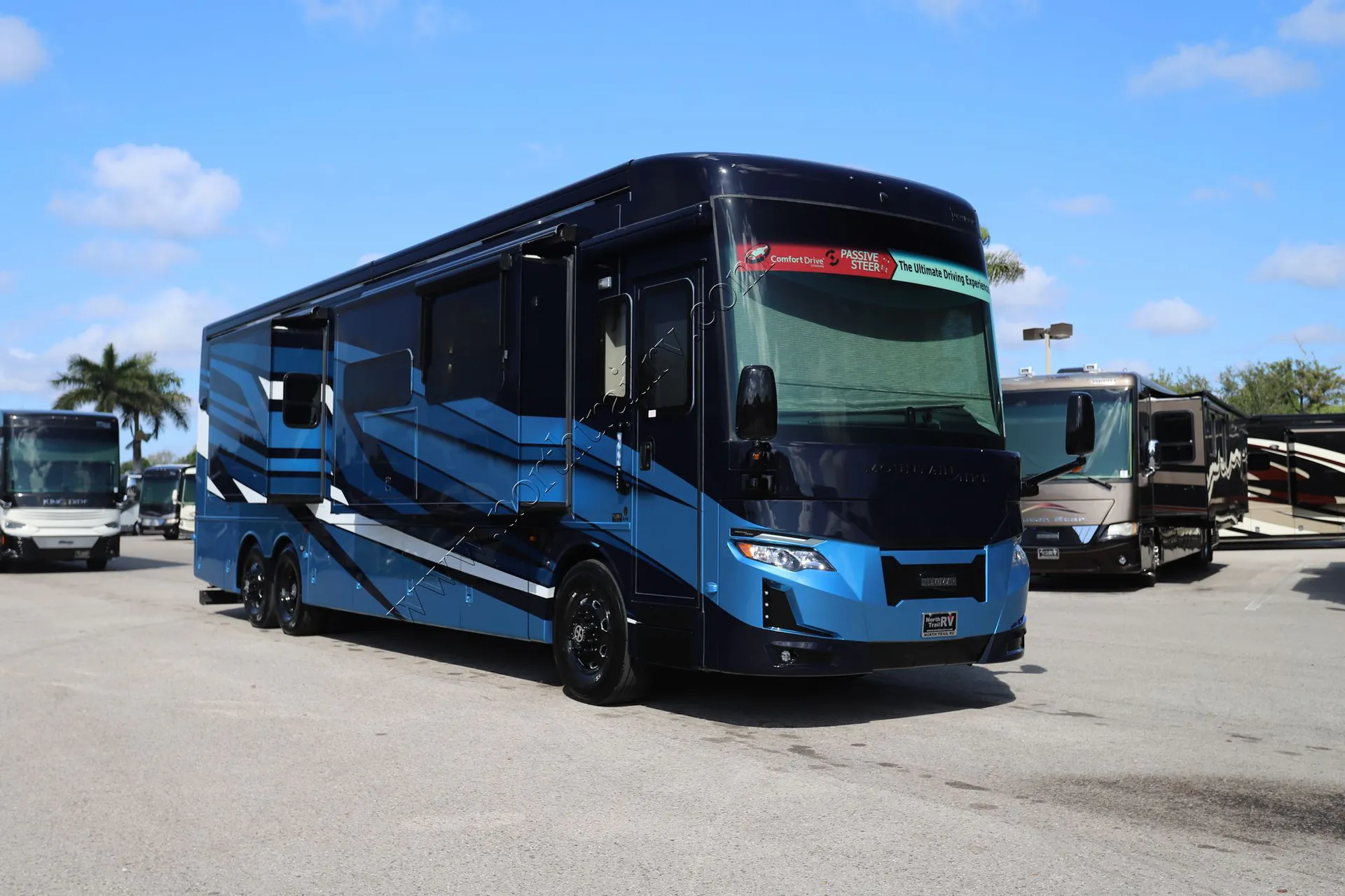 2026 Newmar Mountain Aire 4118 - Photo 3
