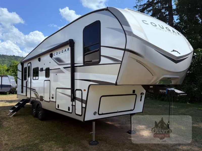 2024 Keystone Cougar Half-Ton 29BHL - Photo 2