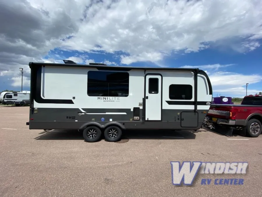 2026 Forest River Rockwood Mini Lite 2522FB - Photo 2