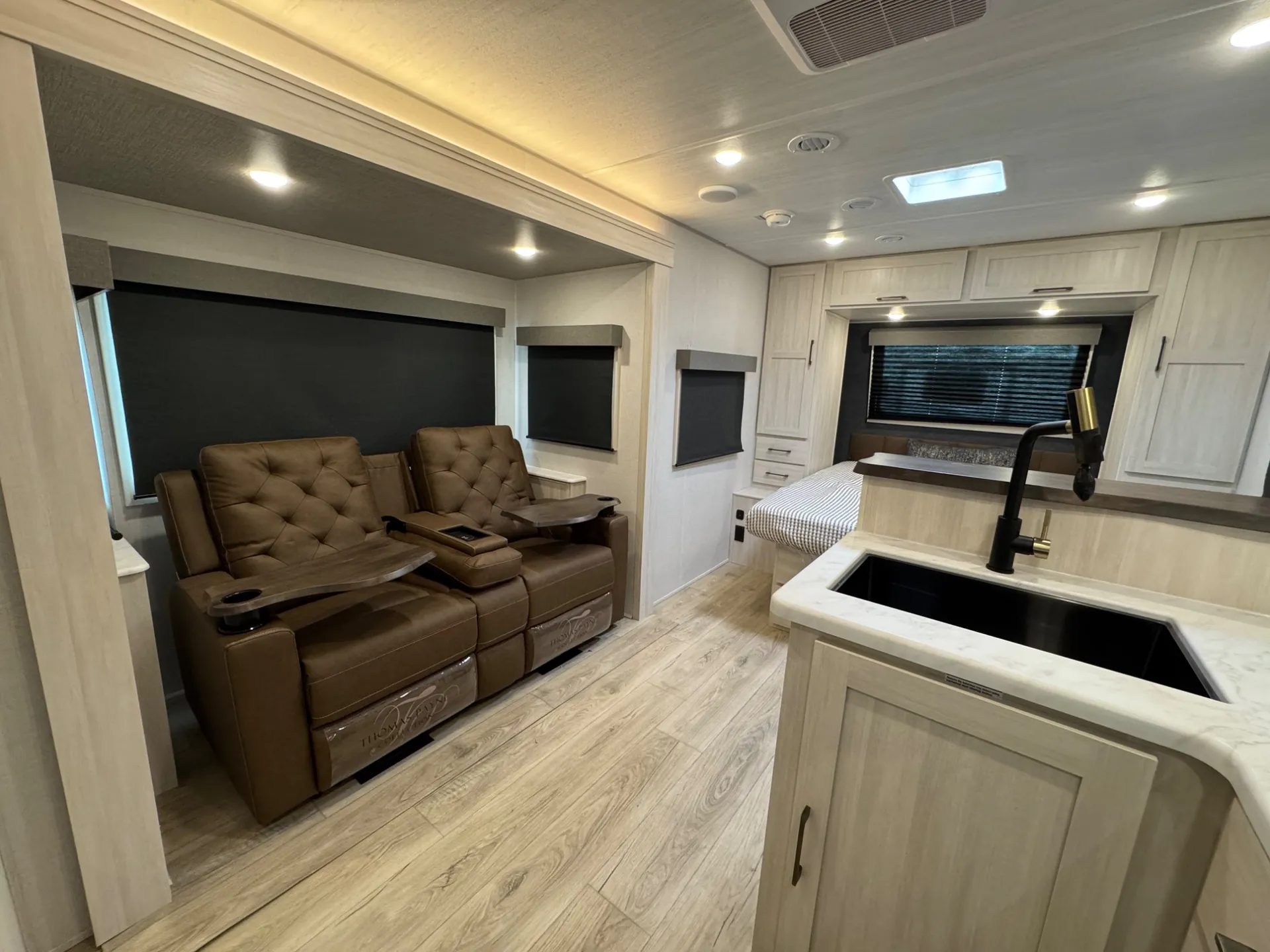 2026 Forest River Surveyor Legend 202RBLE — Photo 6