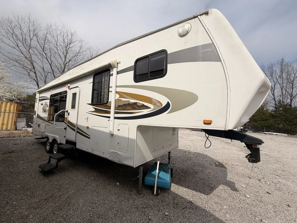 2010 Jayco Eagle 29 - Main photo