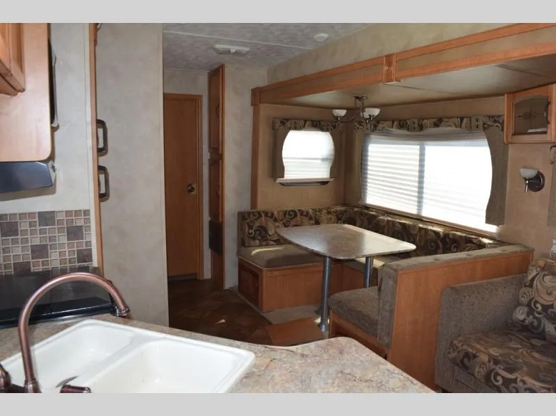 2013 Heartland Pioneer 295KBH - Photo 4