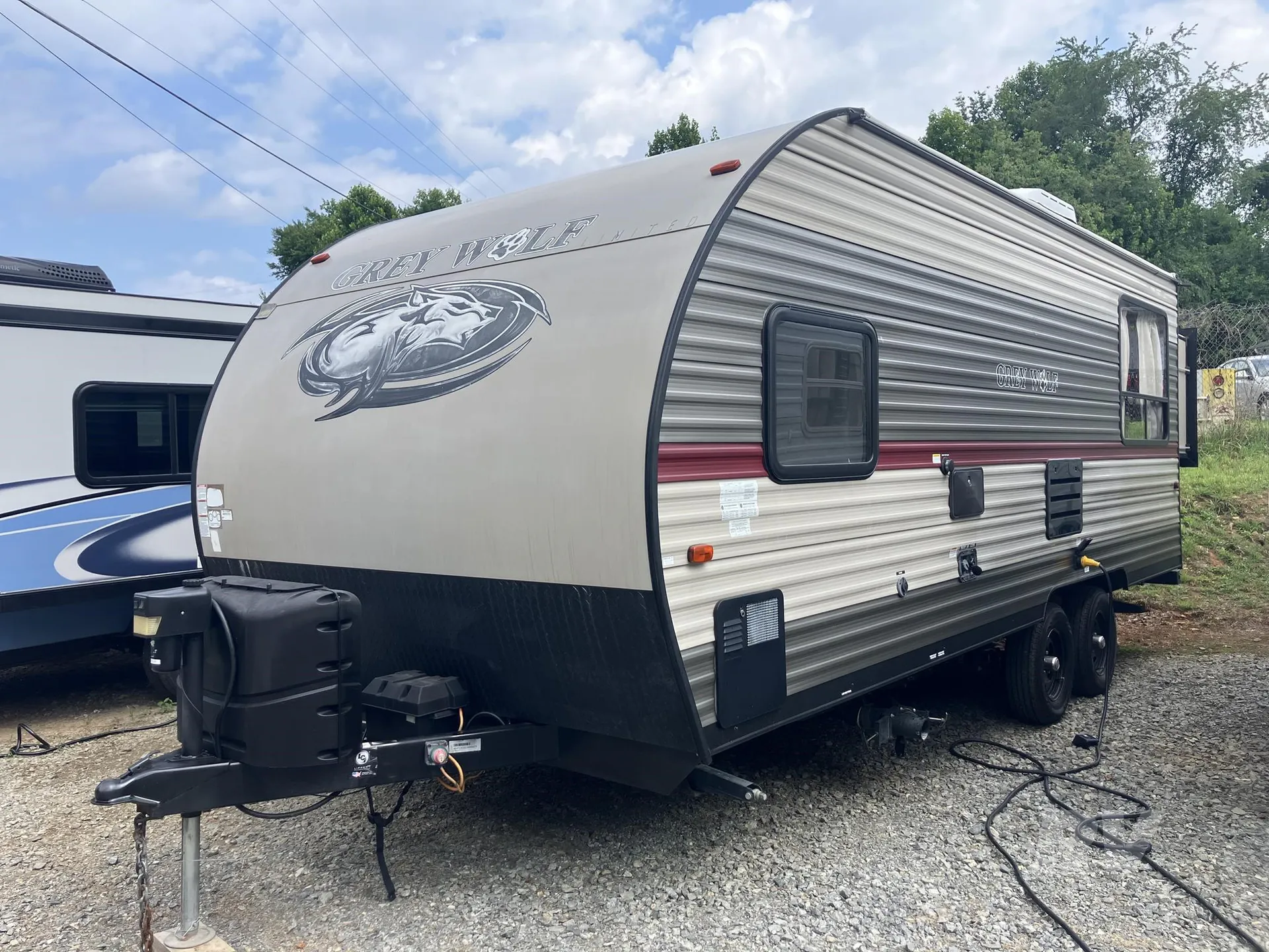 2018 Forest River Cherokee Grey Wolf 19SM - Photo 2