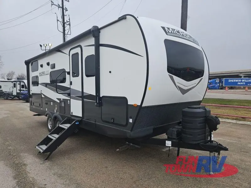 2024 Forest River Flagstaff Micro Lite 25BRDS - Photo 2