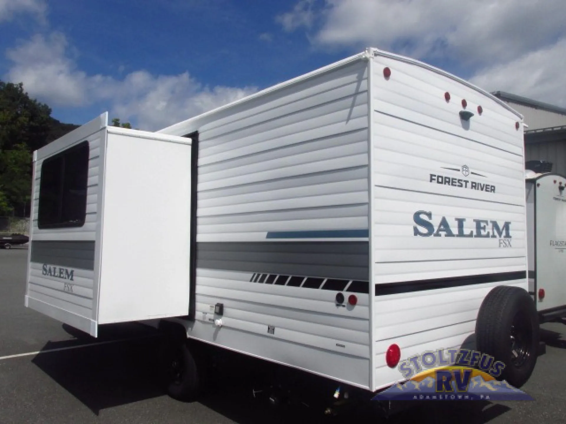 2027 Forest River Salem FSX 178BH - Photo 4