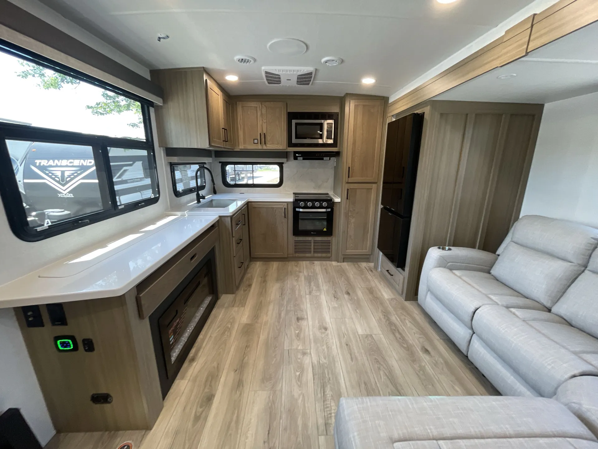 2027 Forest River Rockwood Ultra Lite 2711RK — campside