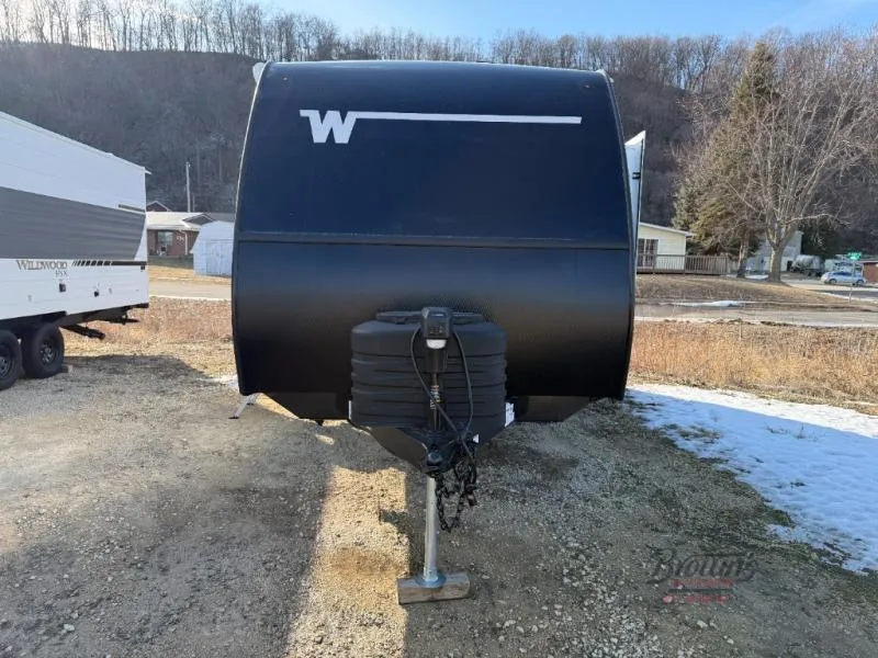 2026 Winnebago Micro Minnie 2108DS - Photo 3