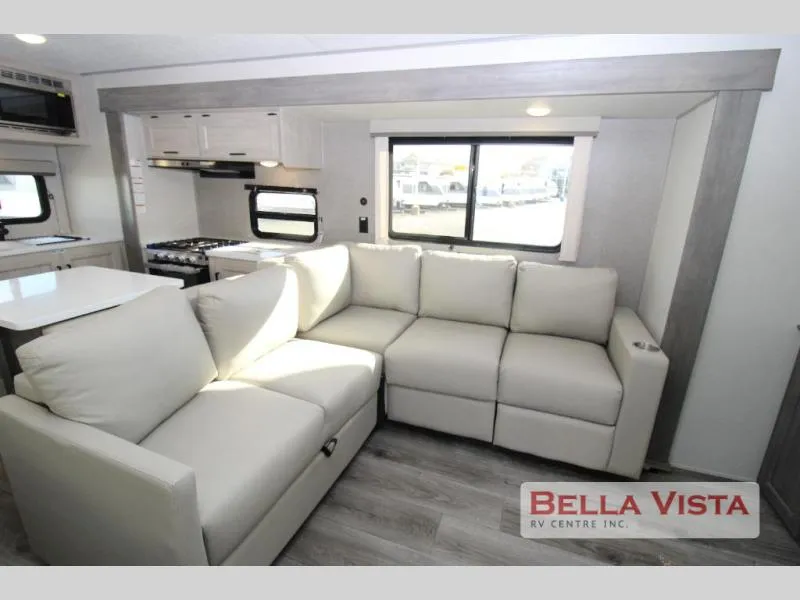 2026 Coachmen Catalina Legacy Edition 323MAZE - Photo 4