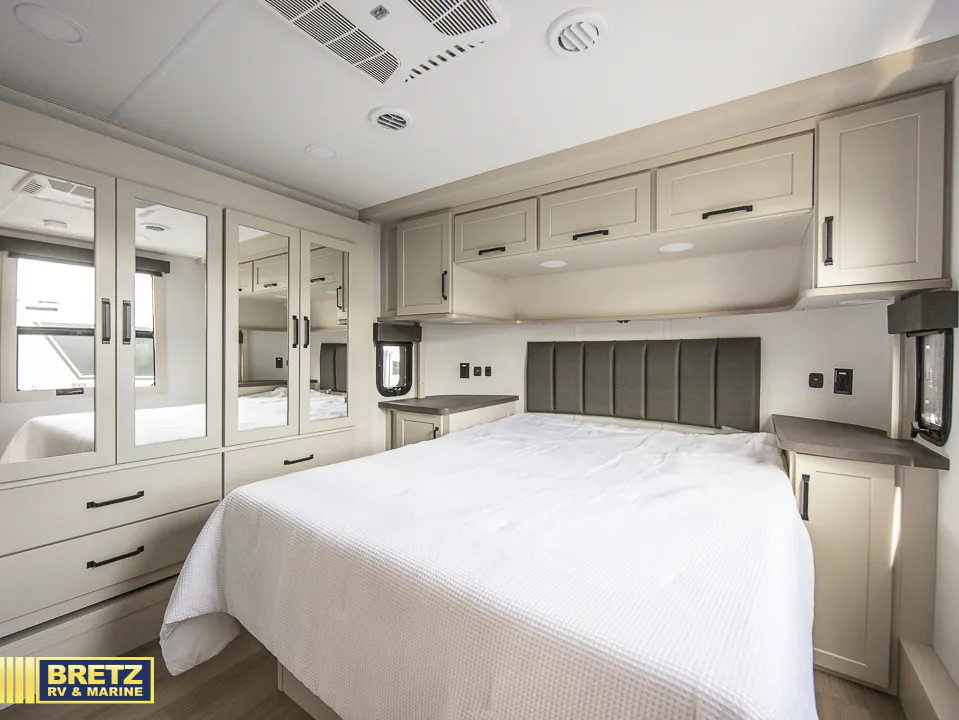 2026 Grand Design Momentum 344M, Photos photo 8