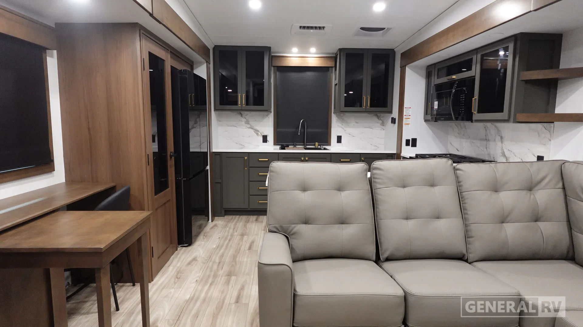 2026 Keystone Montana 300RK - Photo 3