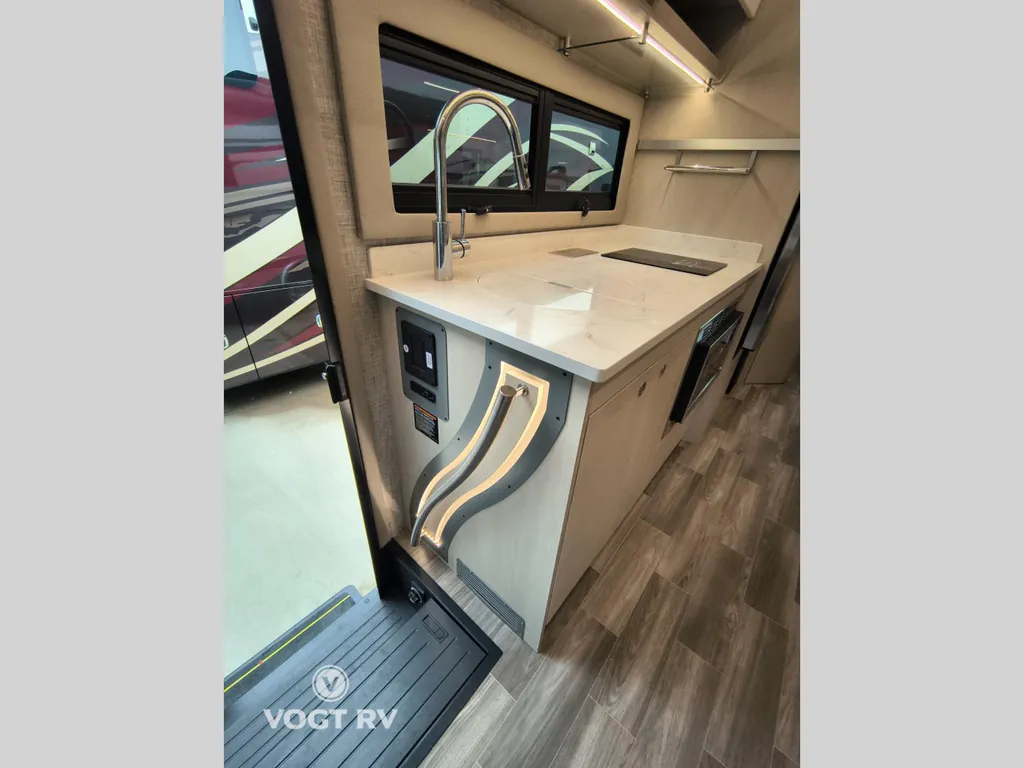 2026 Tiffin Wayfarer 25 XPW, Photos photo 26