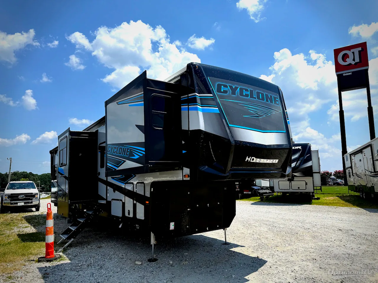 2026 Heartland Cyclone 4008