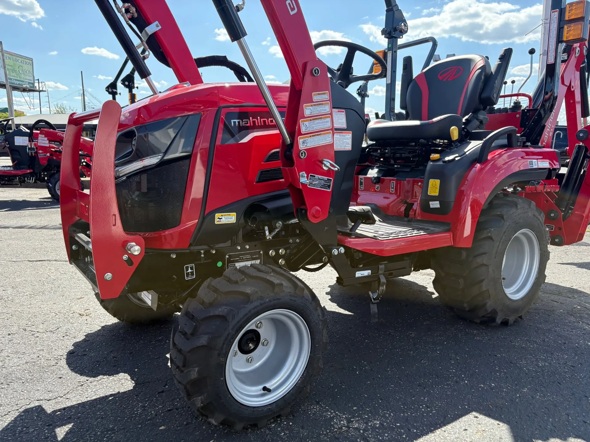 2026 Mahindra 1126 1126 HST - Main photo