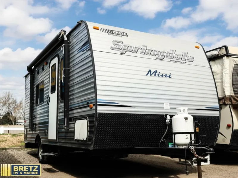 2019 Keystone Springdale Mini 1700FQ - Photo 3