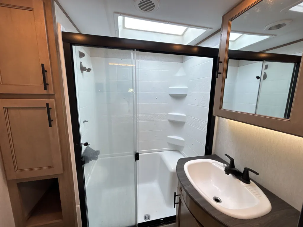 2023 Forest River Sabre 350RL, Photos photo 28