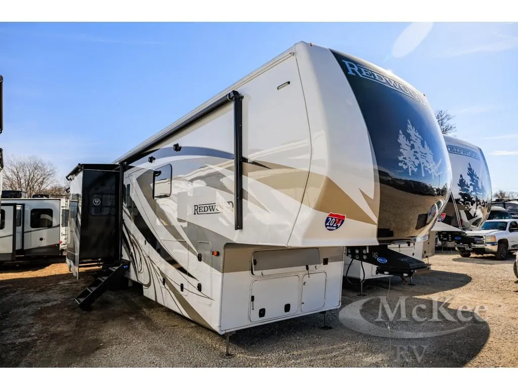 2024 Redwood RV Redwood RW4001LK - Main photo