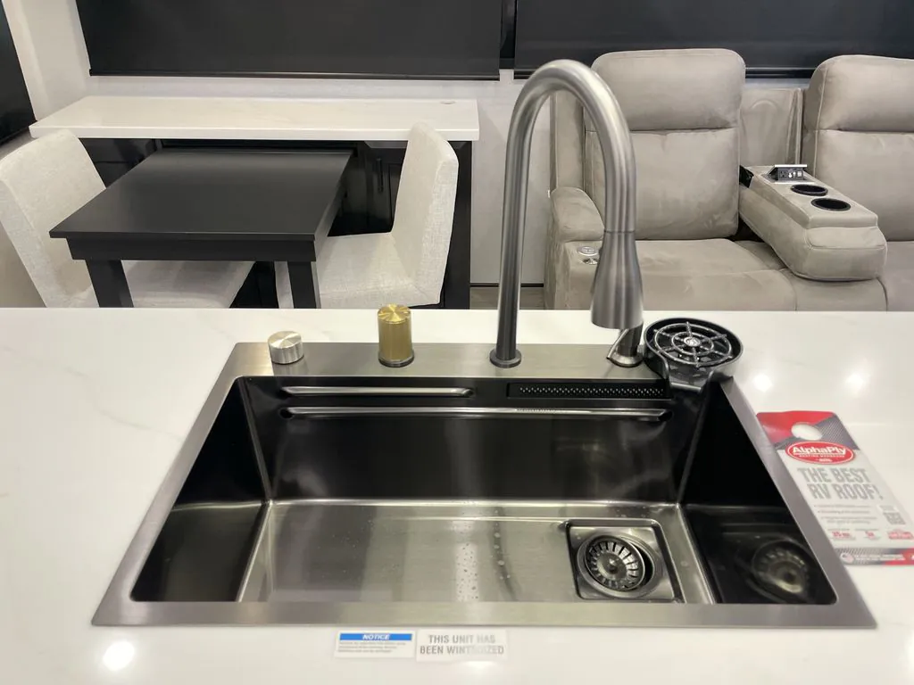 2027 Jayco Pinnacle 36FBTS, Photos photo 14