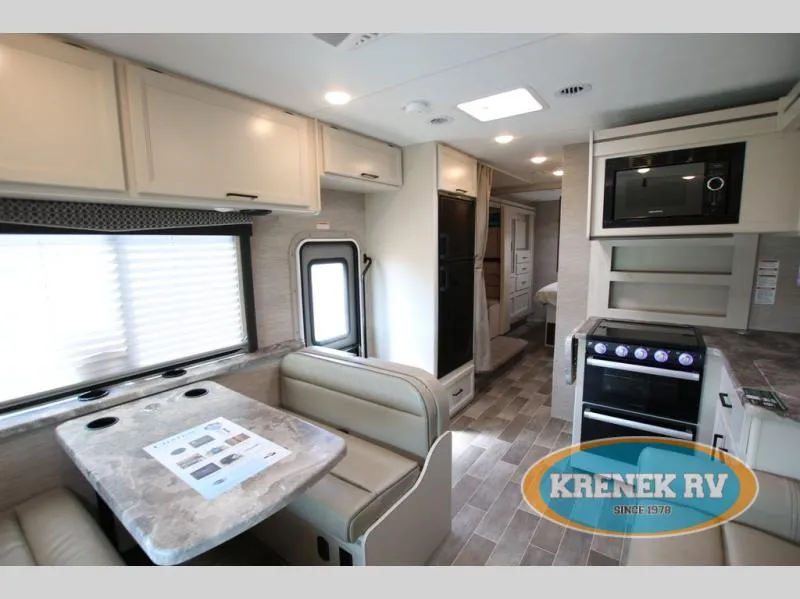 2022 Thor Motor Coach Chateau 30D - Photo 2