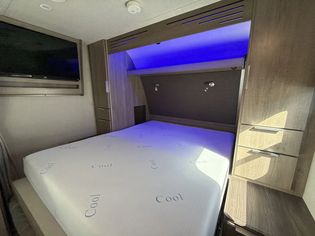 2021 Grand Design Imagine XLS 21BHE, Photos photo 16