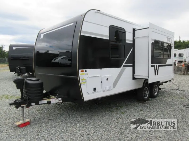 2026 Winnebago Thrive 18FBS - Photo 4