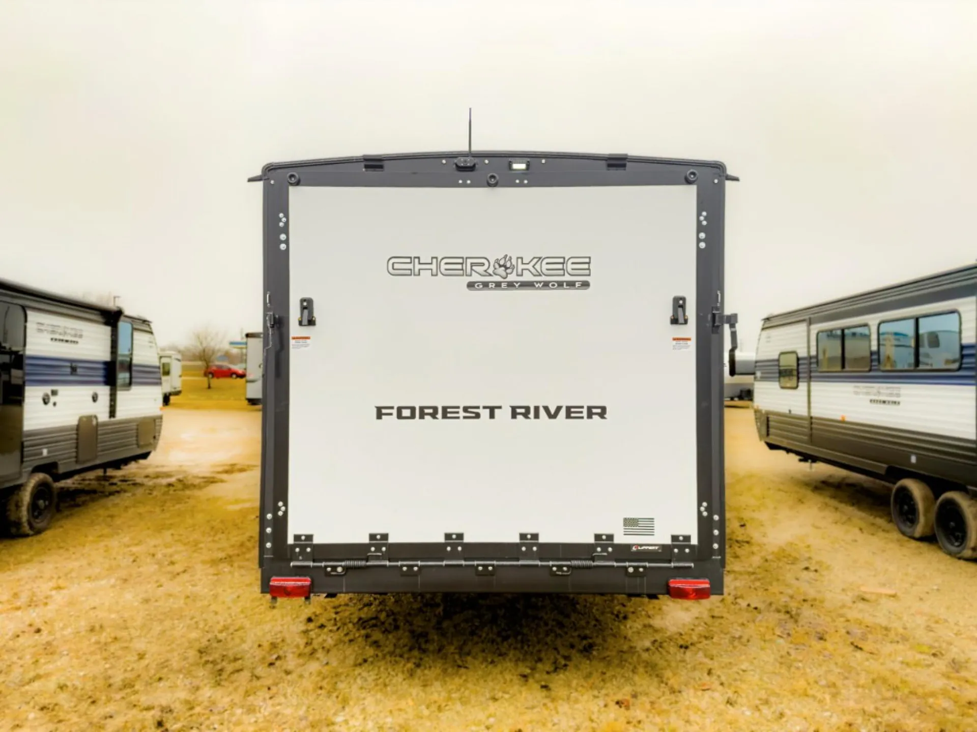 2027 Forest River Cherokee Grey Wolf 22RR — Photo 5