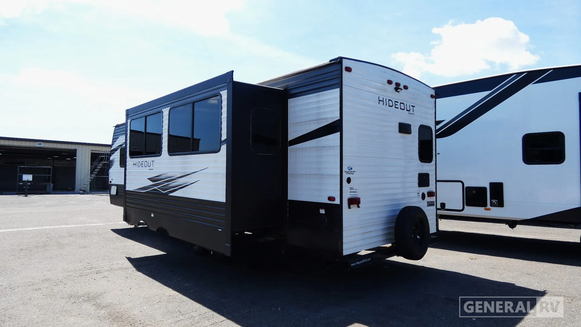 2021 Keystone Hideout 28RKS - Photo 4