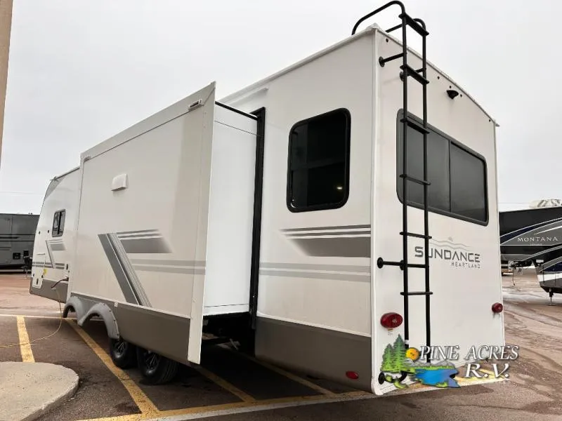 2026 Heartland Sundance Ultra-Lite 29RLBS - Photo 3
