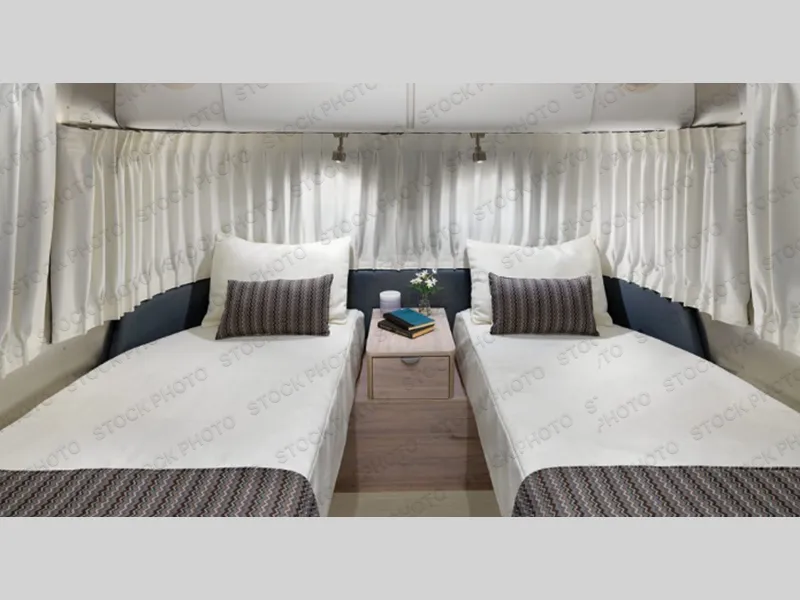 2027 Airstream Globetrotter 25FB - Photo 4