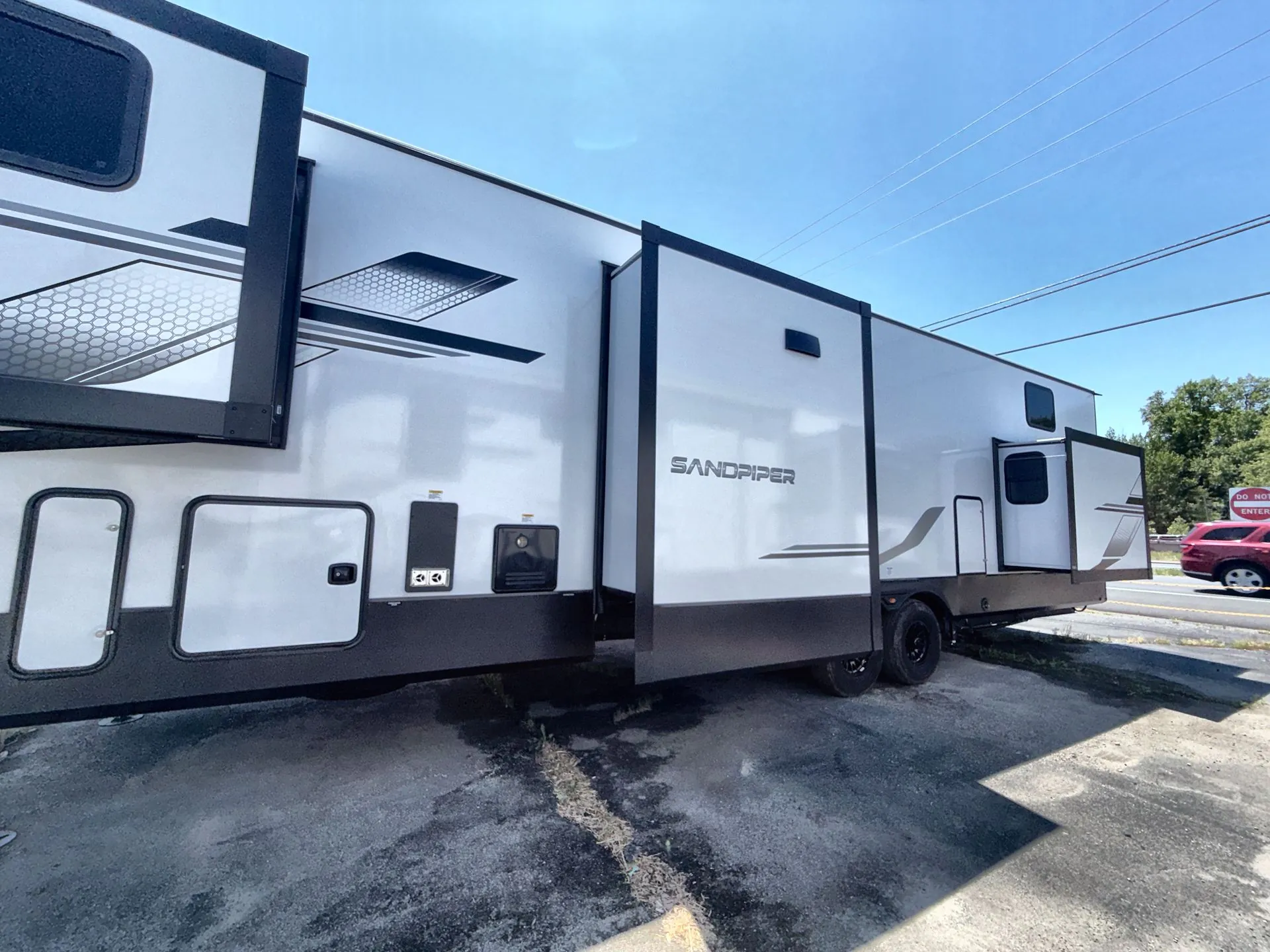 2026 Forest River Sandpiper 3990FL — off campside