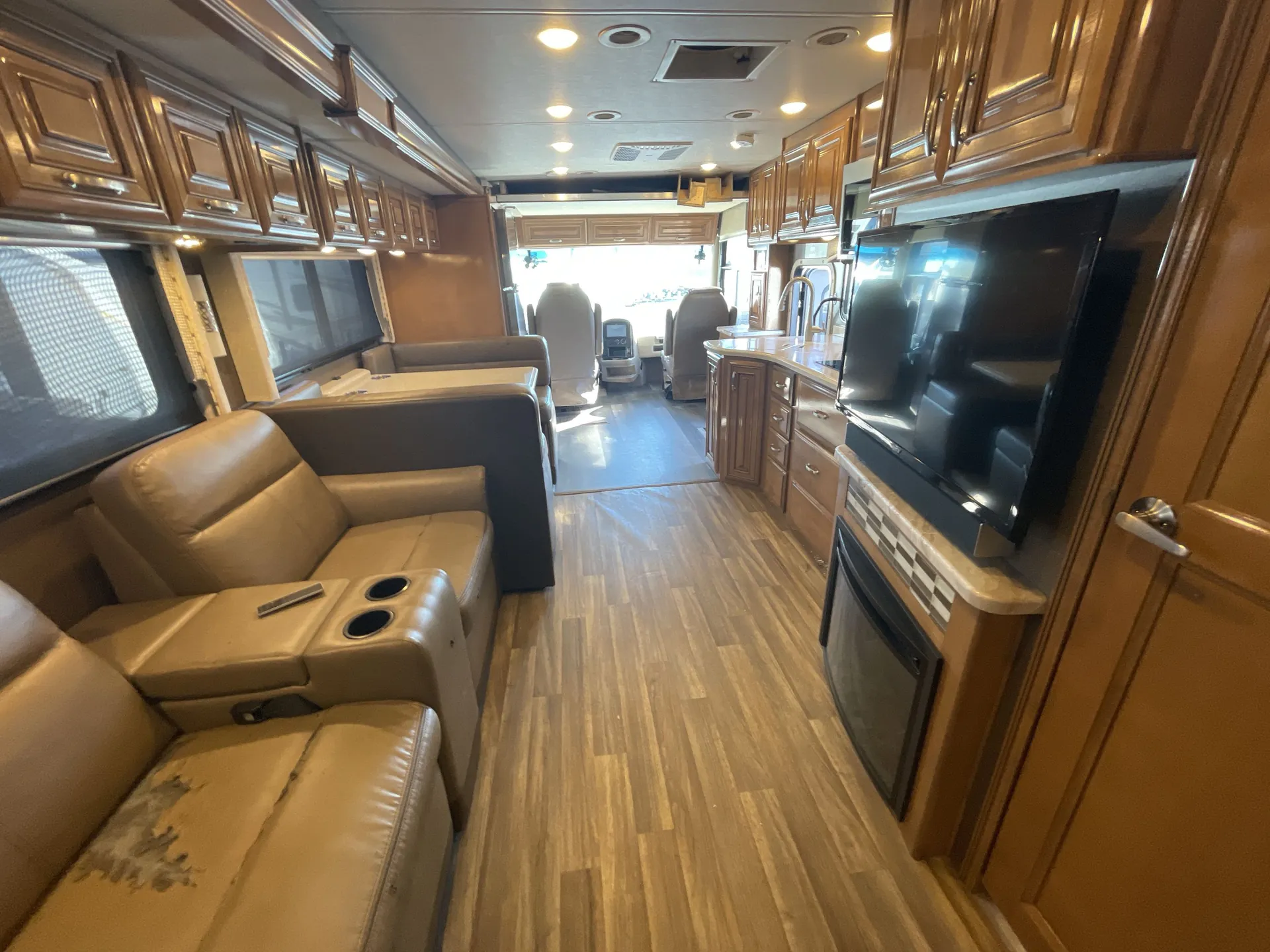 2018 Thor Motor Coach Palazzo 36.3 - Photo 4