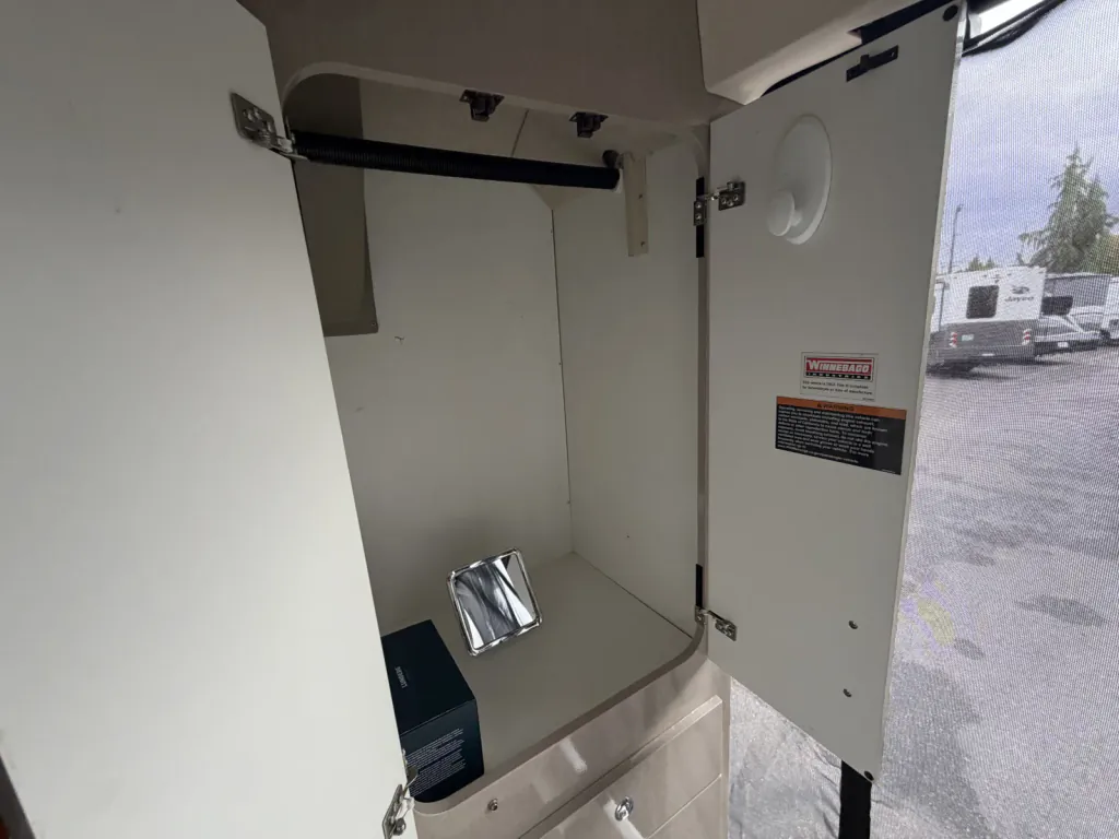 2020 Winnebago Travato 59KL, Photos photo 18