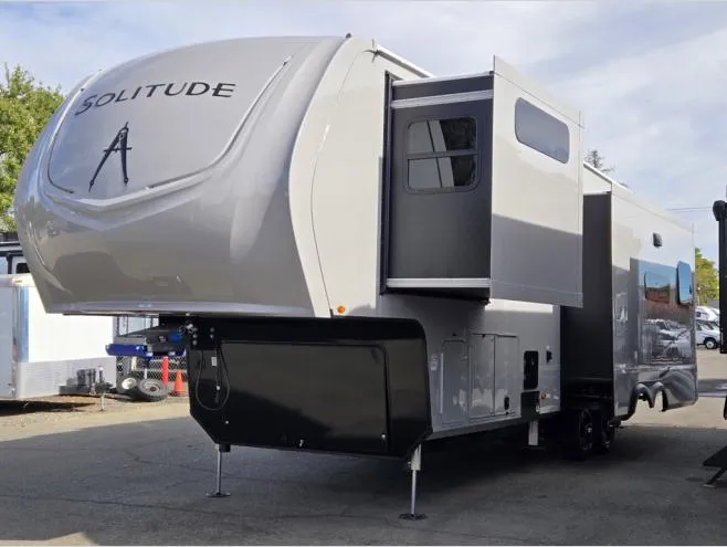 2026 Grand Design Solitude 310GK - Photo 4