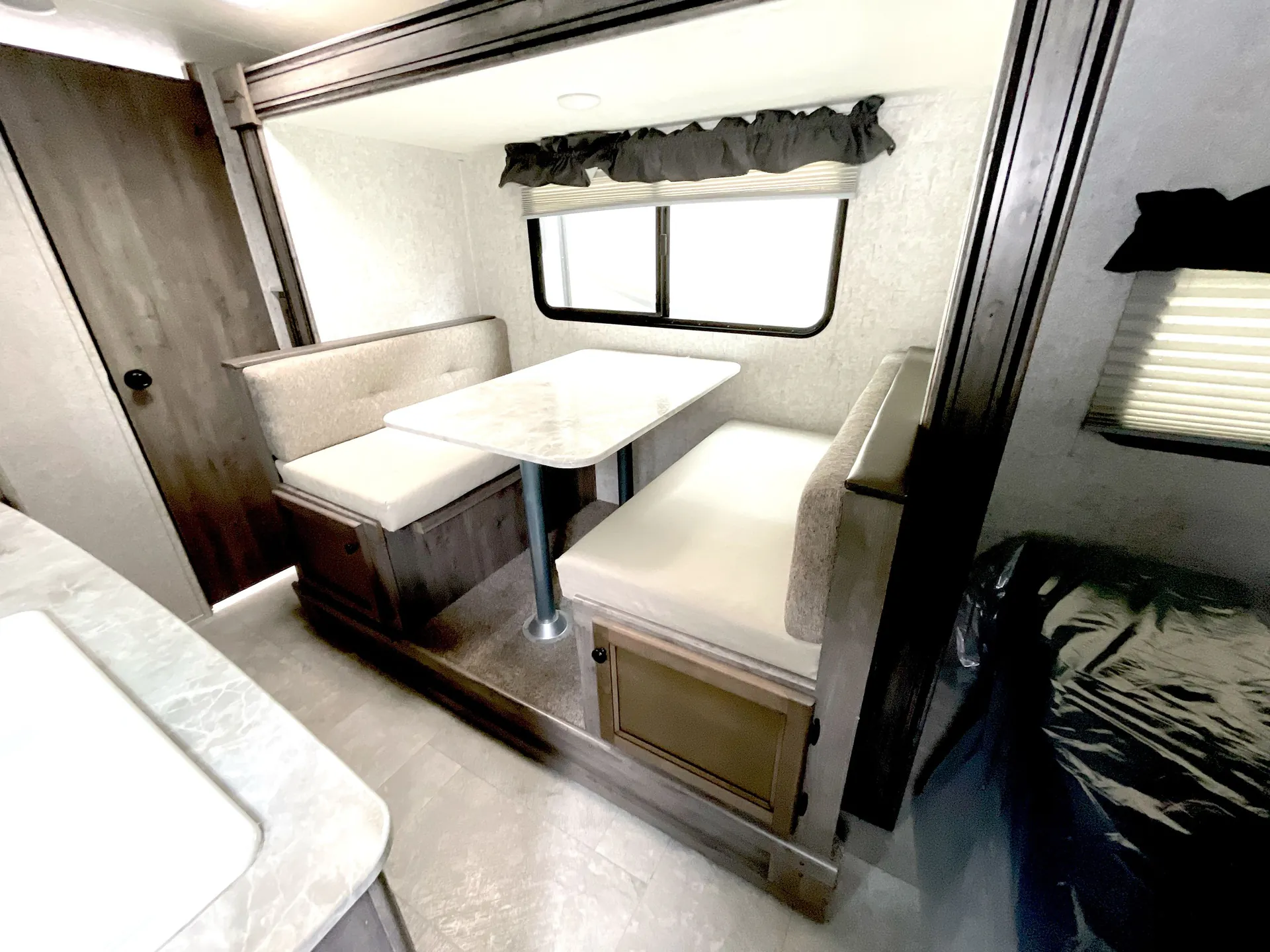 2020 Coachmen Apex Nano 203RBK — living area main